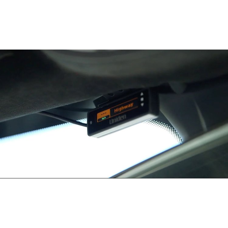 Uniden R9W Extreme Built-in Radar/Laser Detection System