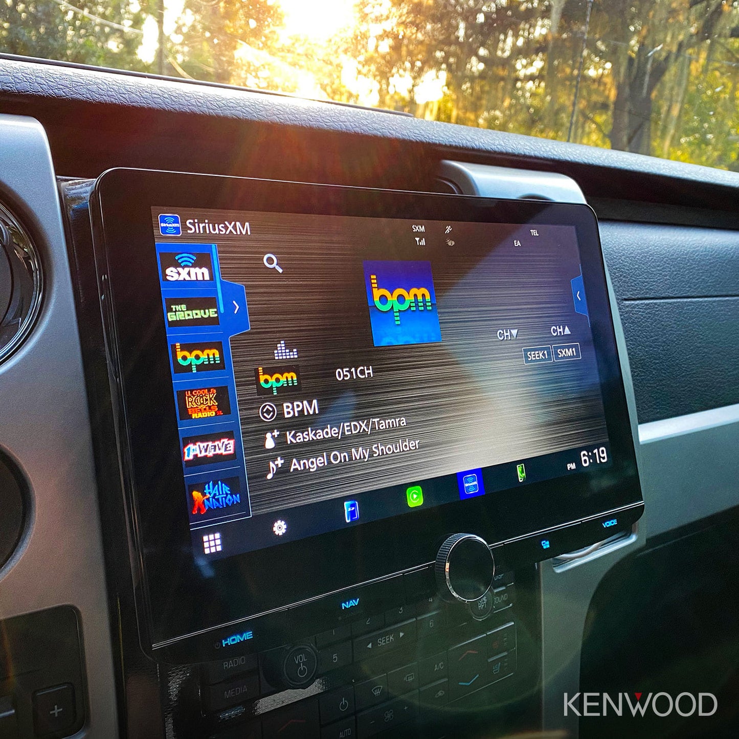 Kenwood DNR1007XR 10.1"